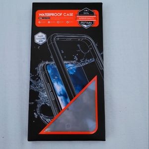Waterproof cell phone case